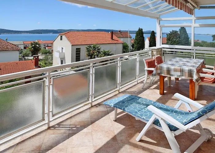 Charming Modern In Biograd *