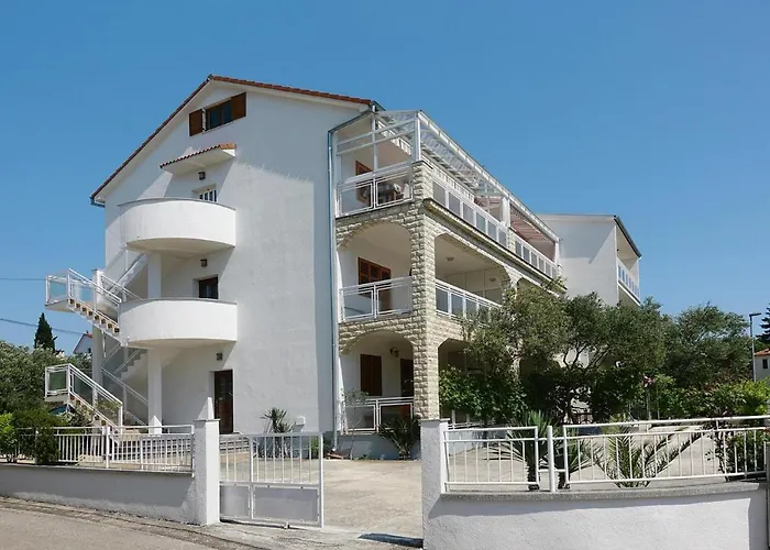 Charming Modern In Biograd 公寓 比奥格勒·纳·莫鲁